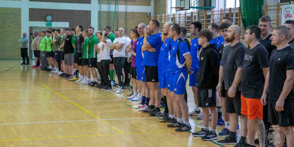 Mundurowi połączyli siły dla dzieci. Charytatywny turniej piłki nożnej w Sok&oacute;łce