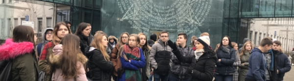 Wycieczka edukacyjna w białostockim uniwersytecie [Zdjęcia]