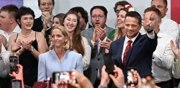 Trzaskowski: zwyciężyliśmy, ale - "na żyletki"; m&oacute;wiłem, że będzie bardzo blisko