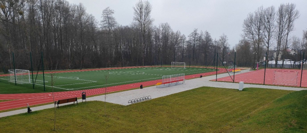 Podpisano umowę na budowę zaplecza sanitarno&ndash;szatniowego przy kompleksie boisk w Janowie