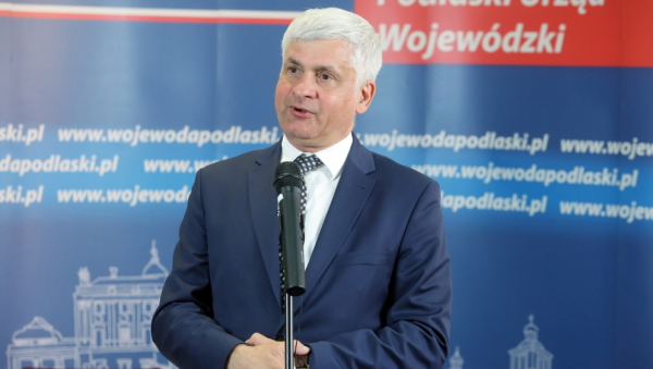 Wojewoda podlaski: na 400 mln zł szacowane zniszczenia na drogach wz. z budową zapory na granicy z Białorusią