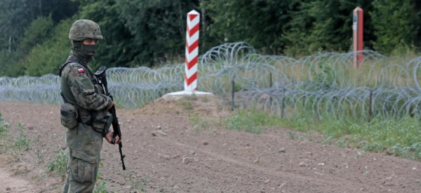 Szef MON: w ciągu najbliższych dni wzrośnie liczba żołnierzy na granicy z Białorusią