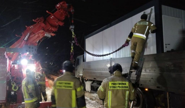 Strażacy z powiatu sokólskiego wspierają działania służb mundurowych na granicy polsko-białoruskiej