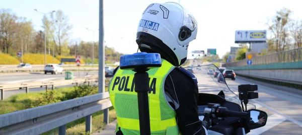 W święta na drogach będzie więcej policyjnych patroli