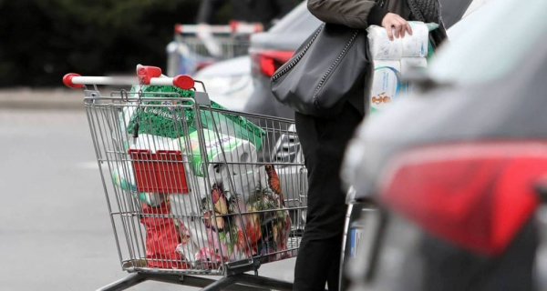 Polacy nie chcą zakazu handlu w niedziele