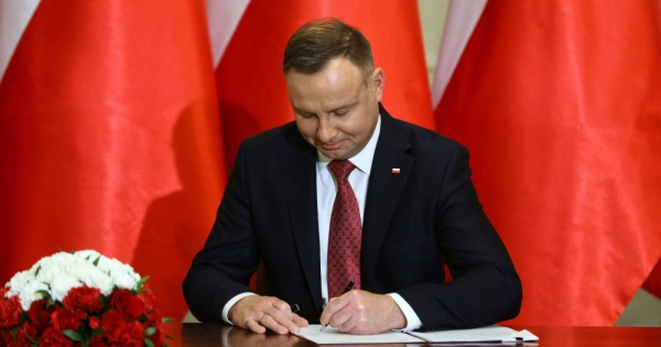 Kancelaria Prezydenta: Andrzej Duda podpisał ustawę o budowie zabezpieczenia granicy