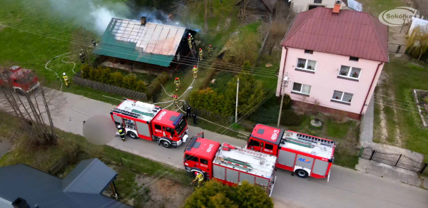 NA SYGNALE: Pożar budynku mieszkanlego w Juraszach [Film]