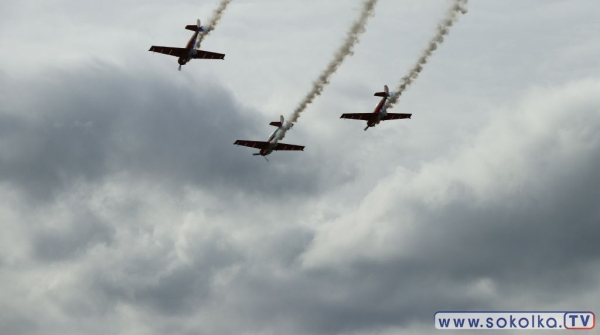 Ryk silnik&oacute;w i spektakularne podniebne ewolucje &ndash; Air Show &bdquo;Odlotowe Suwałki&rdquo; zachwyciło po raz czwarty.
