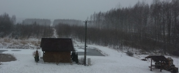 Kuźnica pod śniegiem [Zdjęcia]