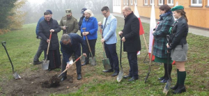 W Lipsku zasadzono Dąb Niepodległości [Zdjęcia]