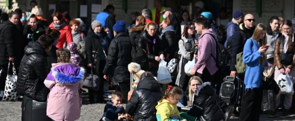 Urzędy rozpoczynają przyjmowanie wniosków o nadanie obywatelom Ukrainy numeru PESEL