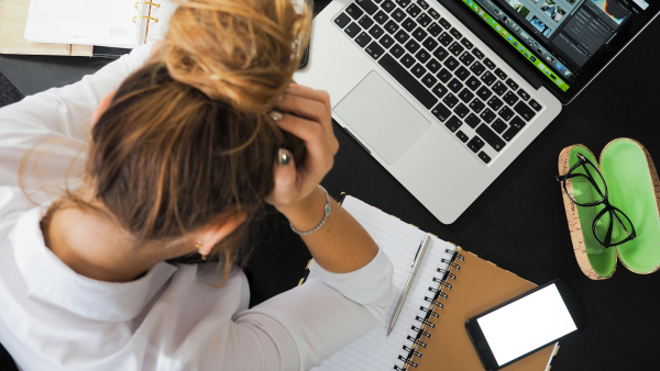 Oszustwo przy zakupie telefonu. Mieszkanka powiatu sok&oacute;lskiego straciła 750 złotych