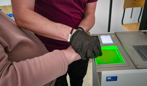 169 zarzut&oacute;w dla internetowej oszustki