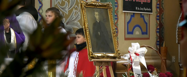 Dąbrowa Białostocka pamięta o swoim budowniczym i duszpasterzu ks. Fordonie