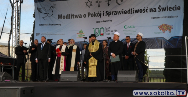 Stulecie Muzułmańskiego Związku Religijnego. Bohoniki modlą się o pok&oacute;j i sprawiedliwość.