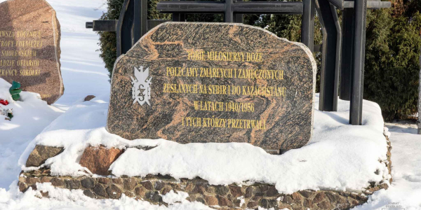 Oddali hołd deportowanym na Sybir 10 lutego 1940 roku mieszkańcom powiatu sok&oacute;lskiego