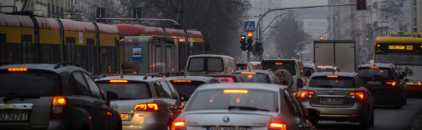 Od lipca 2024 stare samochody nie wjadą do centrum miasta